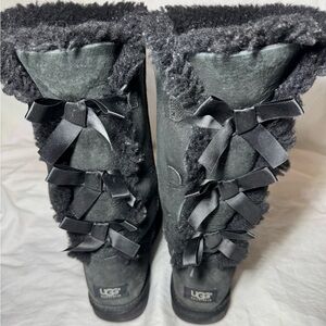 UGG Women's Black Bow Winter Boots